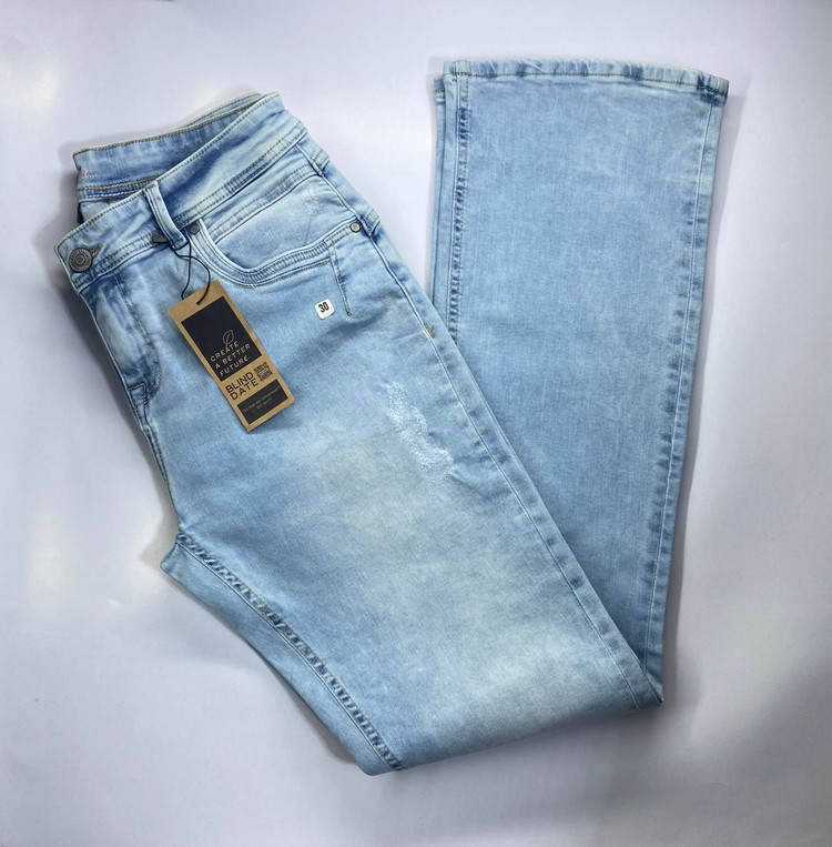 شلوار_جین_زنانه_بوتکات_ابی_روشن_وارداتی_تخفیف_بلک_فرایدی