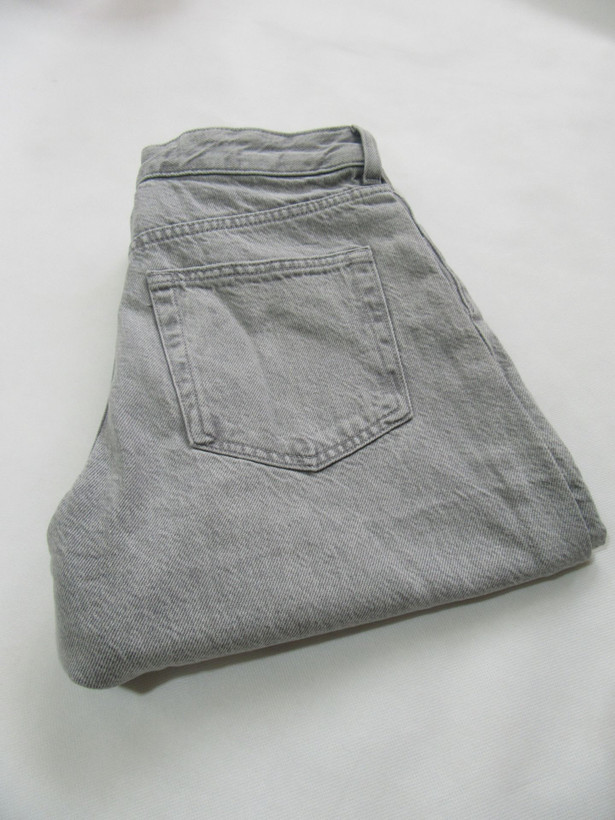 liparlee.ir/product/شلوار_جین_زنانه