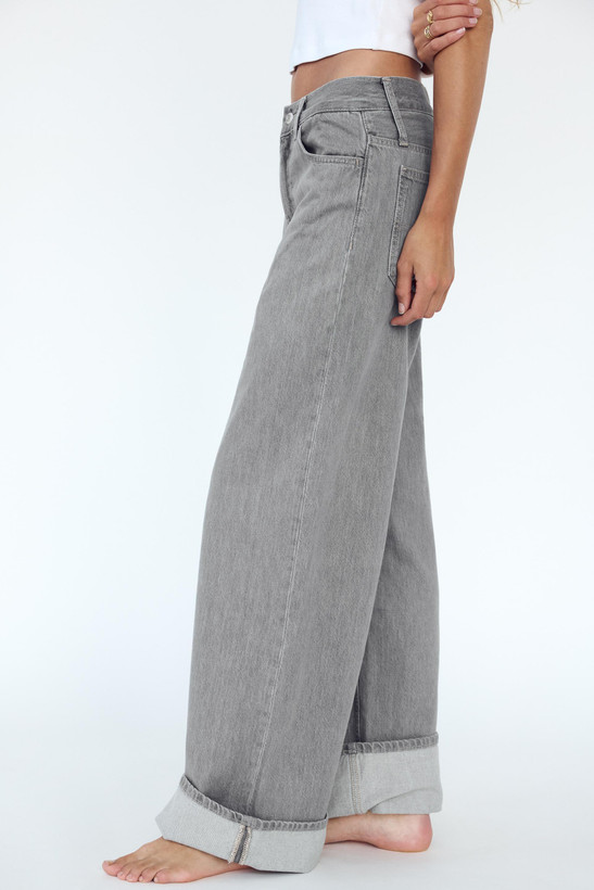 liparlee.ir/product/شلوار_جین_زنانه