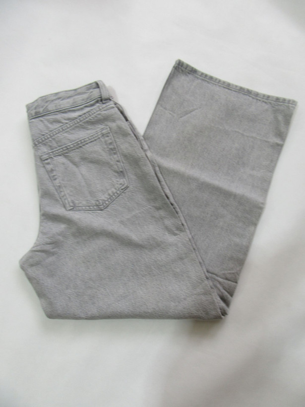 liparlee.ir/product/شلوار_جین_زنانه